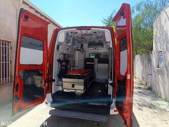 2015-renault-master-1443522-46645557