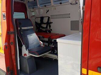 2015-renault-master-1443522-46645560