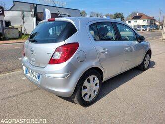 2011-opel-corsa-1443523-46645577