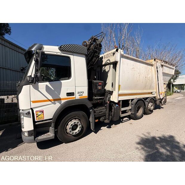 2017 فولفو FM-46645583