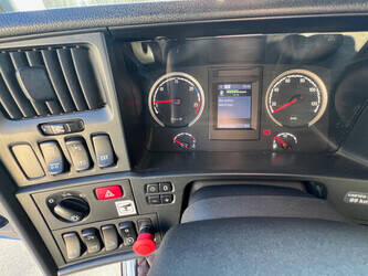 2012-scania-r560-1389873-46645631