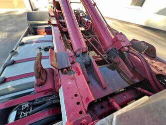 2012-scania-r560-1389873-46645639