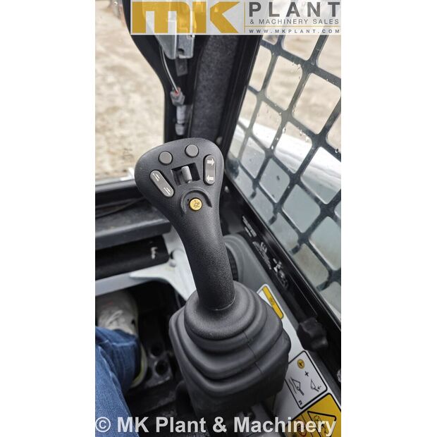 2023 بوبكات S100-46645684