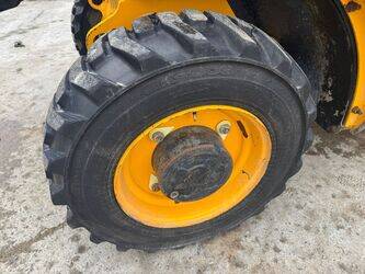 2021-jcb-520-40-1443534-46645723