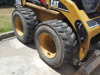 Image for SKID STEERS 2022 Caterpillar 226B
