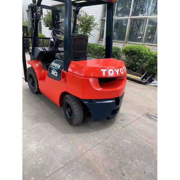 2023 تويوتا 3 TON-46645819