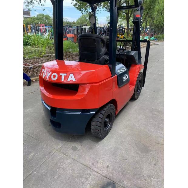 2023 تويوتا 3 TON-46645820