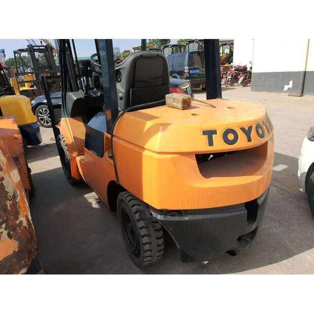 2023 تويوتا 3 TON-46645823