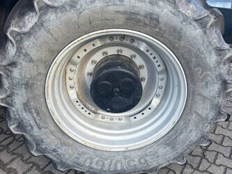 2020-case-ih-optum-300-cvx-1443542-46645839