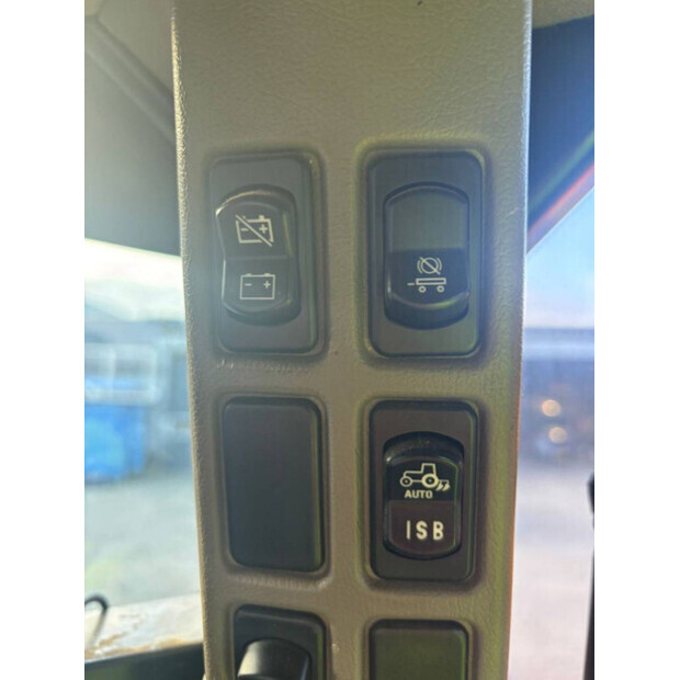 2020 كاس IH OPTUM 300 CVX-46645852