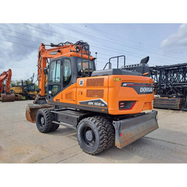 2023 Doosan DX160W-7-46646057