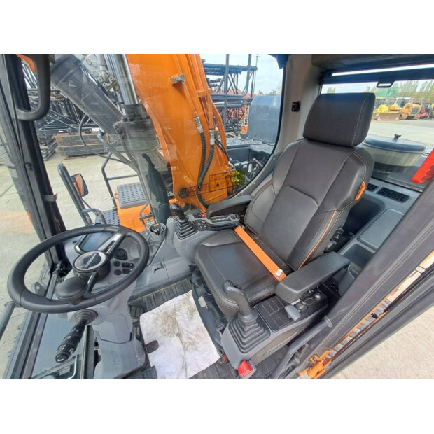 2023 Doosan DX160W-7-46646082