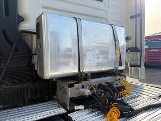 2016-man-tgx-18-440-1443559-46646266