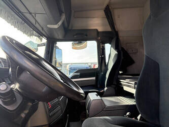 2016-man-tgx-18-440-1443559-46646271