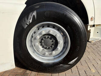 2016-man-tgx-18-440-1443559-46646299