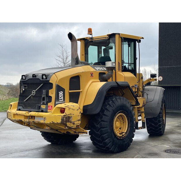 2014 فولفو L 120 G-46646639