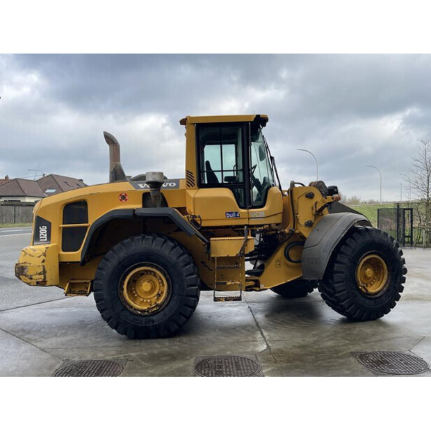 2014 فولفو L 120 G-46646640