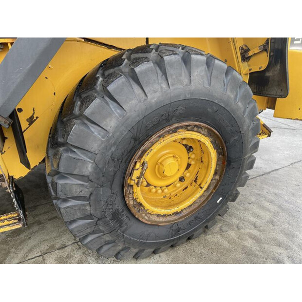 2014 فولفو L 120 G-46646647