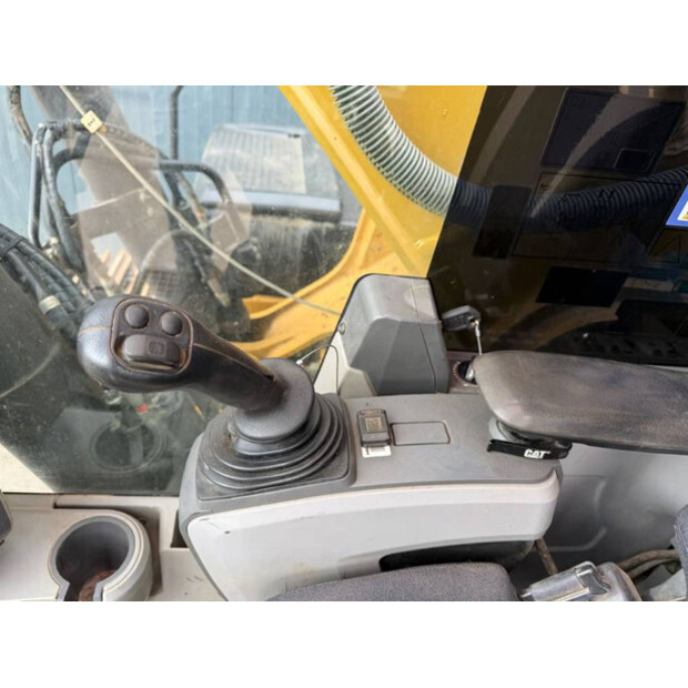 2011 Caterpillar 329EL-46646784