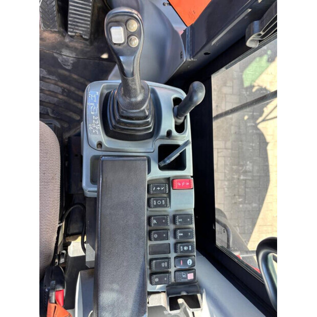 2020 Hitachi ZW 250-6-46646893