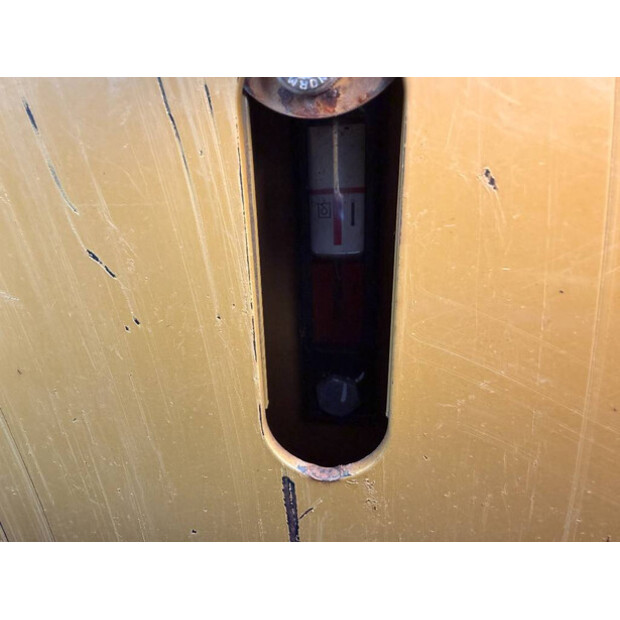 2016 Caterpillar 963K-46647103