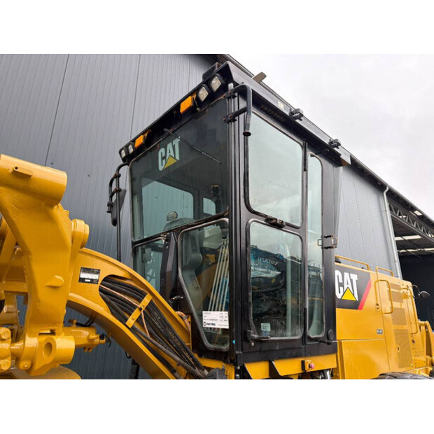 2018 Caterpillar 140K-46647262