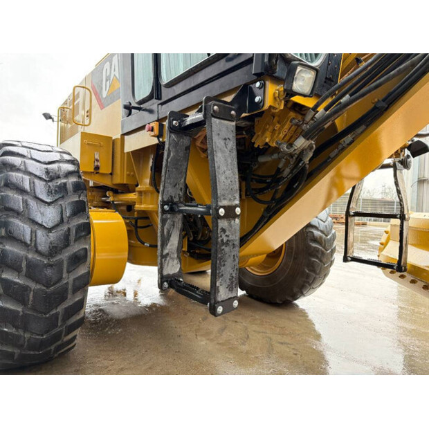 2018 Caterpillar 140K-46647264