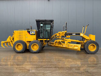 2018-caterpillar-140k-1443590-46647298