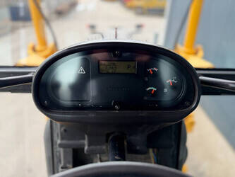 2010-volvo-g930-ce-1443592-46647375