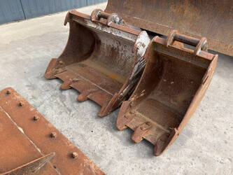 2017-takeuchi-tb230-1443593-46647395