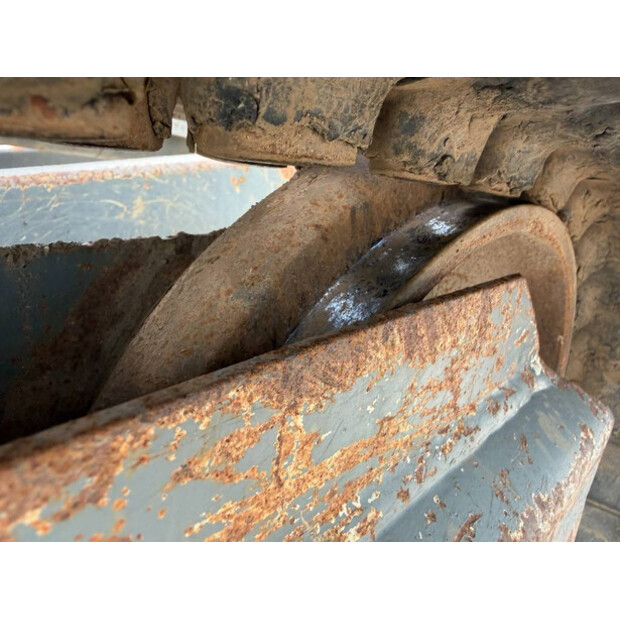 2017 TAKEUCHI TB230-46647411