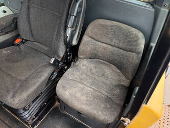 2016-caterpillar-730c2-1443596-46647558