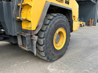 2012-komatsu-hm400-3-1443598-46647681
