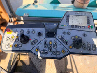 2012-vogele-super-1600-2-1443600-46647738