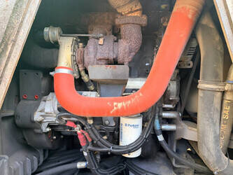 2012-vogele-super-1600-2-1443600-46647759