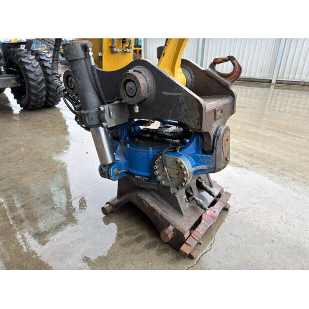 2015 Caterpillar M318F-46648747