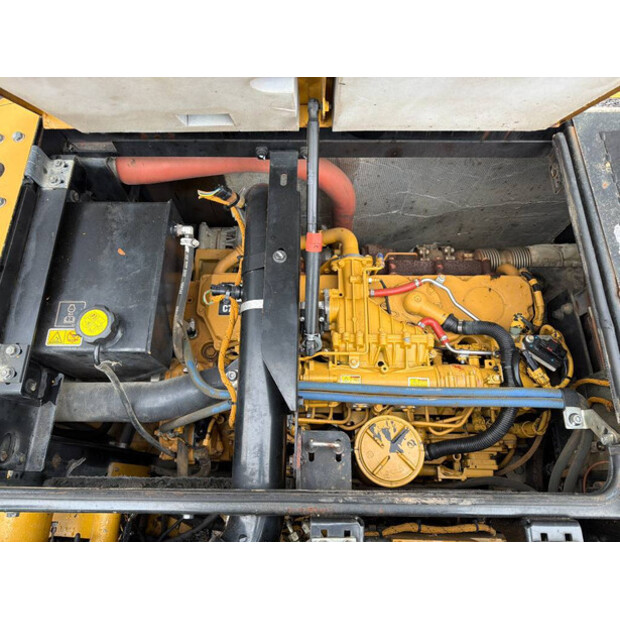 2015 Caterpillar M318F-46648767