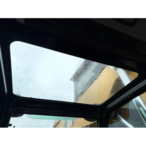 2015 Caterpillar M318F-46648778