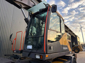 2016-volvo-ewr150e-1443628-46648931