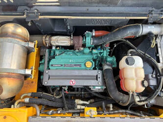 2016-volvo-ewr150e-1443628-46648953