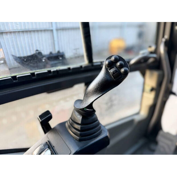 2016 Volvo EWR150E-46648970