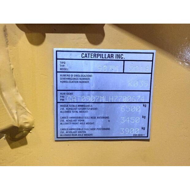 2016 Caterpillar 907M-46648981