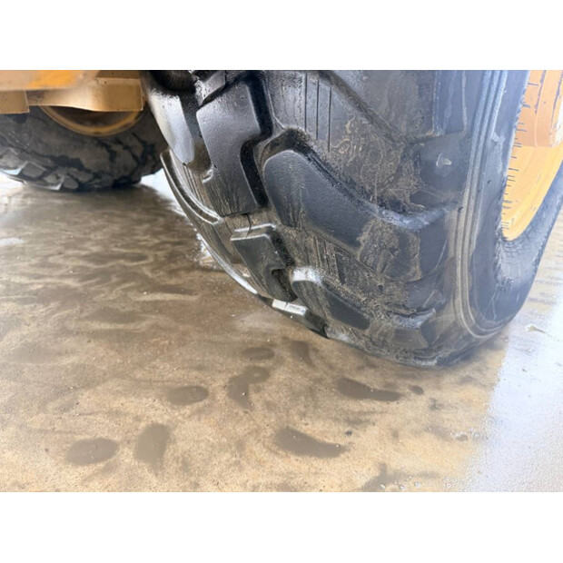 2016 Caterpillar 907M-46648997