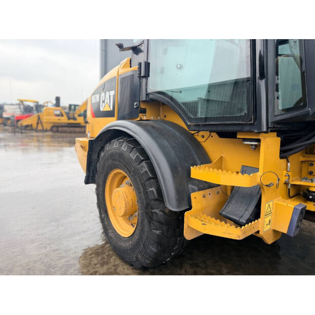 2016 Caterpillar 907M-46649008