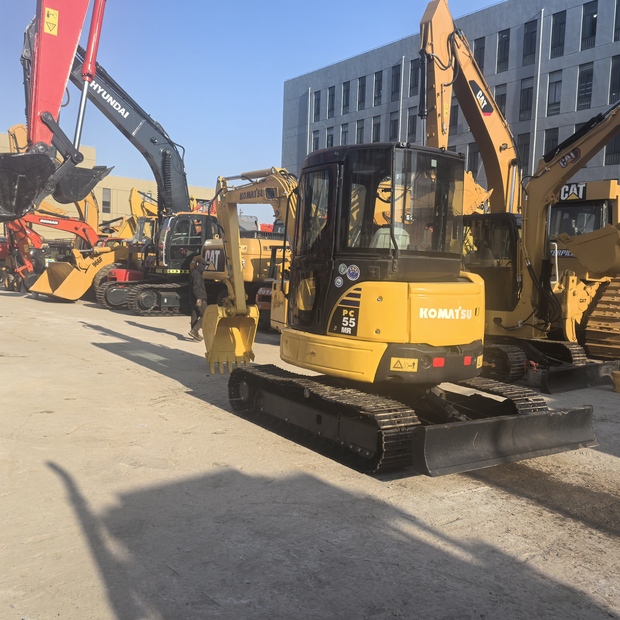 2022 Komatsu PC55MR-46649249