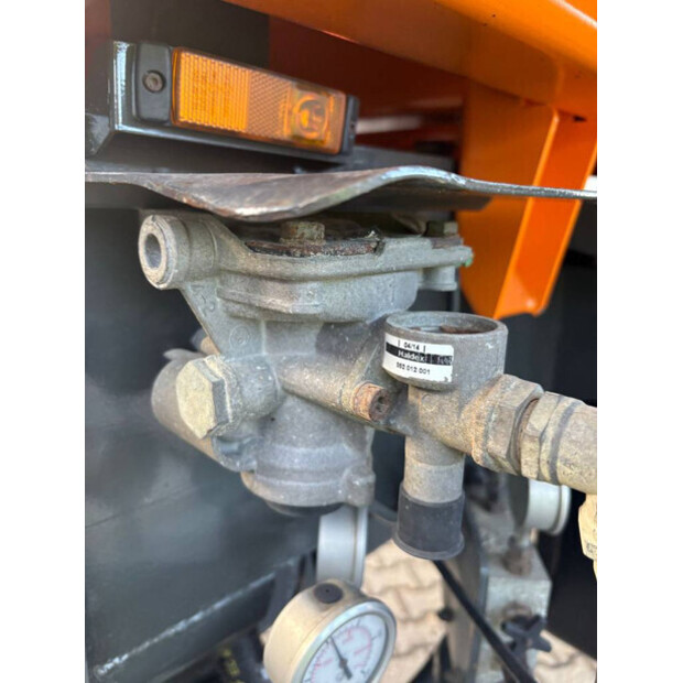 2010 Dezeure K33-46649307