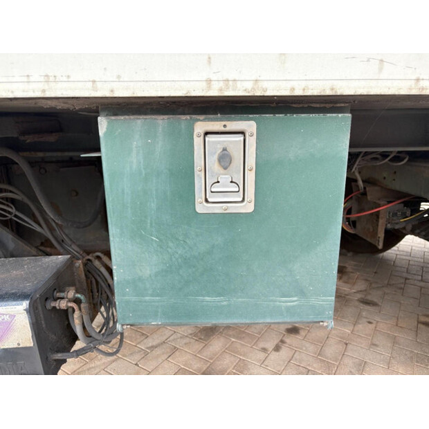 2006 شميتز كارجوبول SKO 18/LZG-46649490