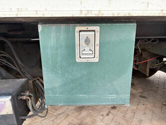 2006-schmitz-cargobull-sko-18-lzg-46649490