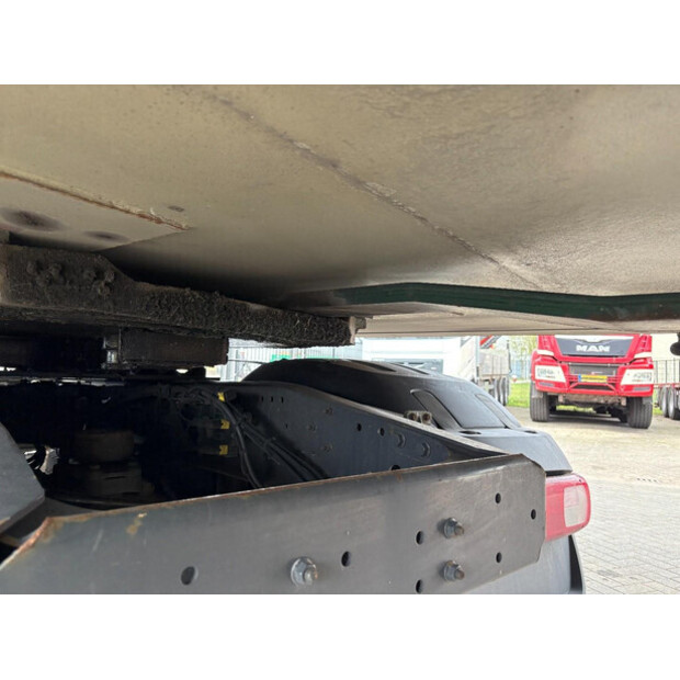 2006 شميتز كارجوبول SKO 18/LZG-46649492