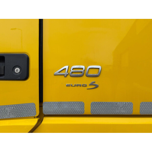 2008 فولفو FH-46649513